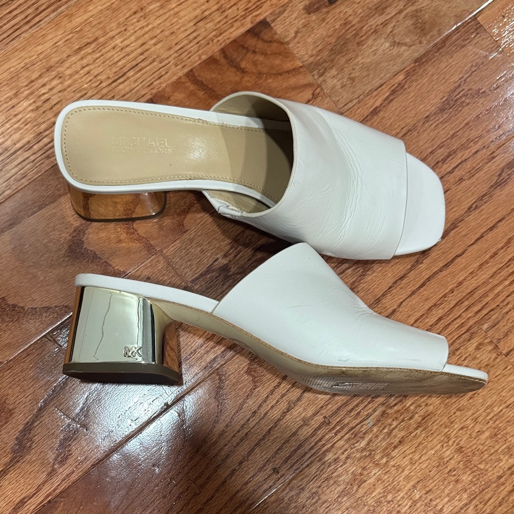 Michael Kors Cream and Gold Mules